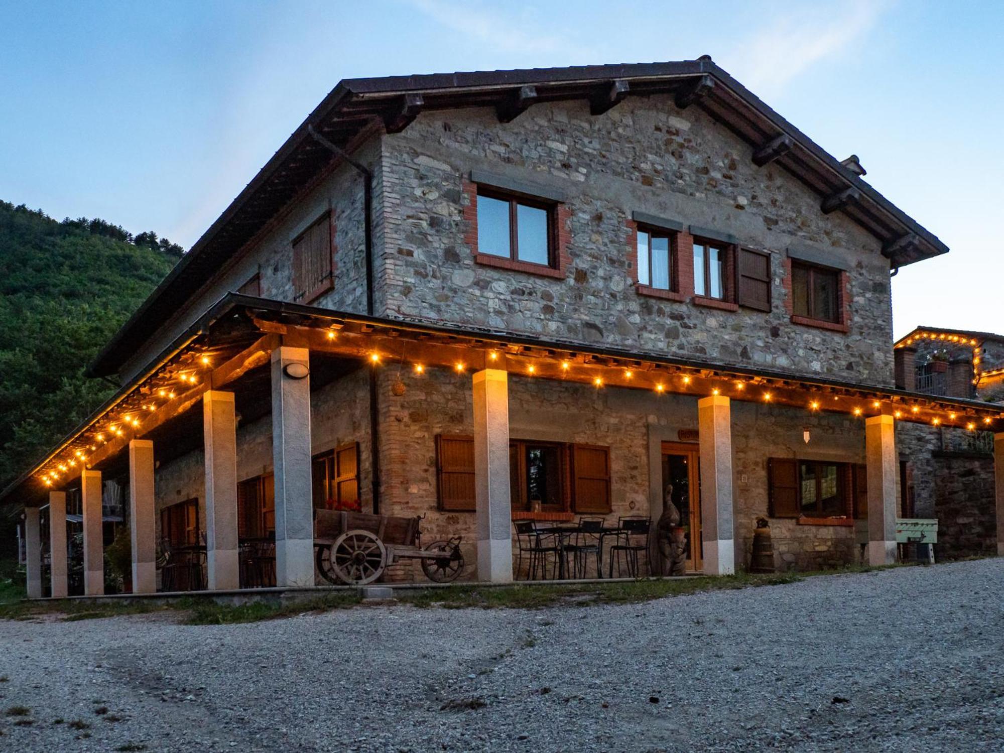 Agriturismo Villaggio Eden Pieve Santo Stefano Exterior photo